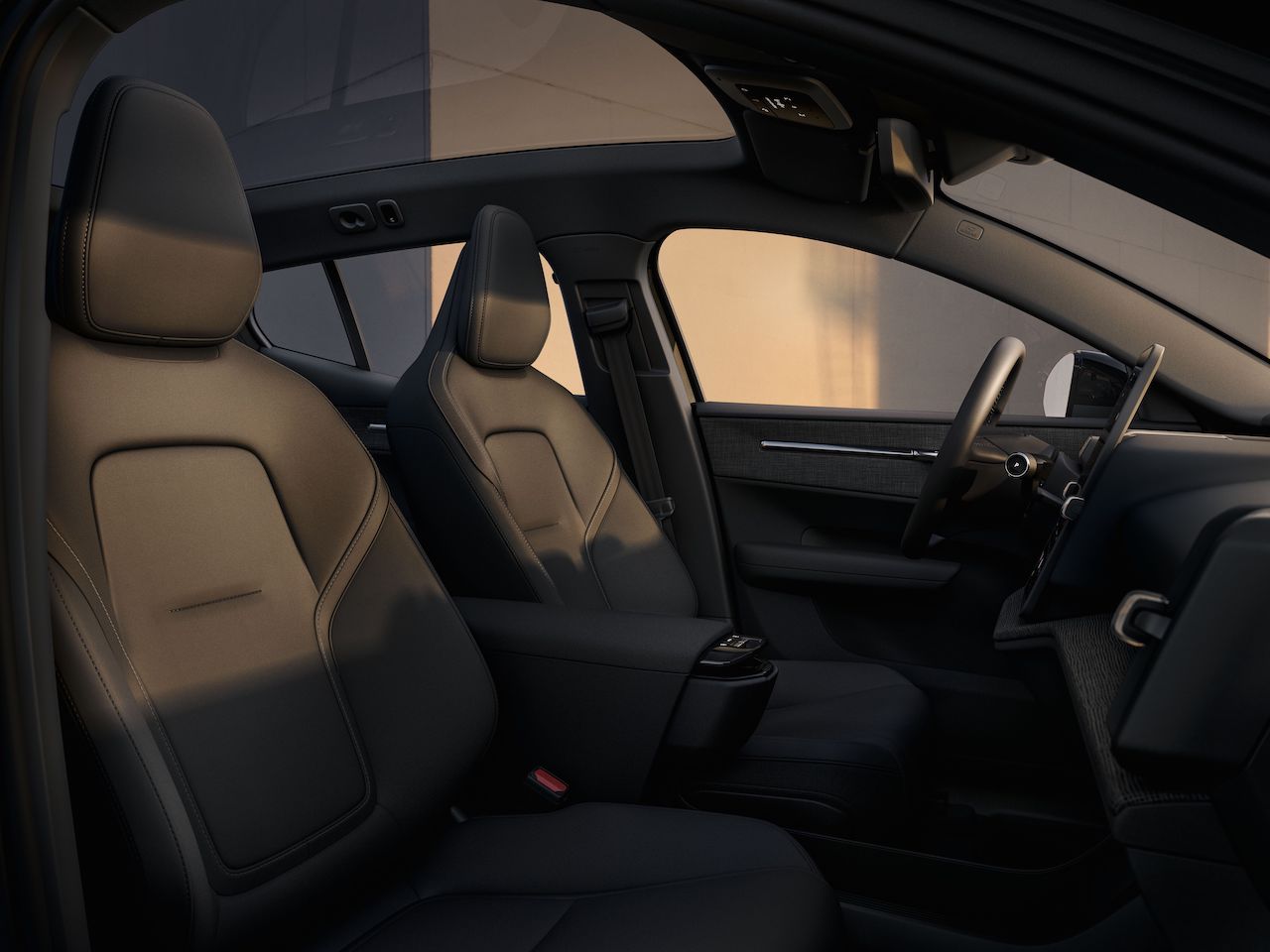 JPG Full-BL424_Interior_CabinOverview_ROW